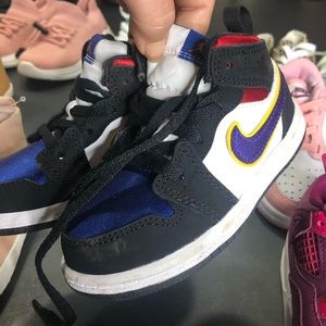 Air Jordan size 7c
VGUC